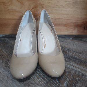 Banana Republic Tan Patent Wedge Heels